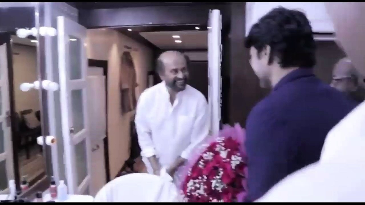 Uyarndha manidha poster launching