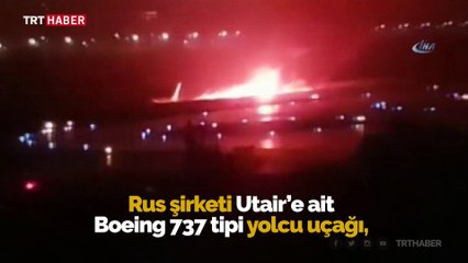 Rus uçağı pistten çıkarak yandı