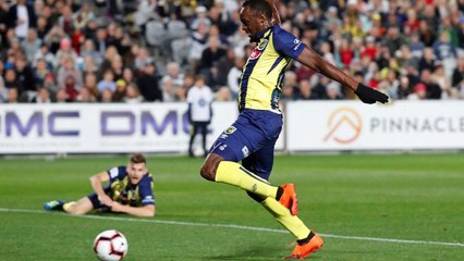 Usain Bolt estreia-se como futebolista