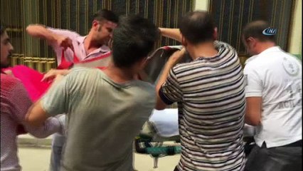 Ocakta unutulan yemek yangın çıkarttı