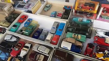 Bradeux à Lille : collectionneur de petites voitures