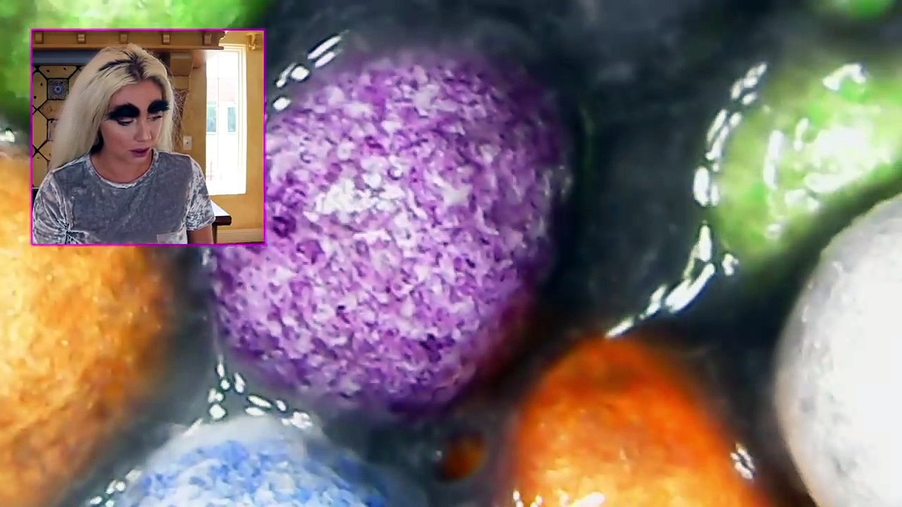 WHAT SLIME LOOKS LIKE UNDER A MICROSCOPE! 1000x ZOOM YOU WONT BELIVE THE RESULTS  INSANE!