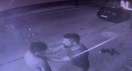 Sinirini Dükkandan Çıkardı