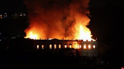 Huge fire tears through Brazil's oldest museum
