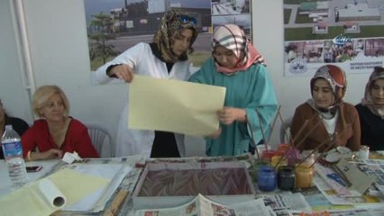 Kadınlar, "Yaşam Merkezi" ile Kendilerini Geliştiriyor