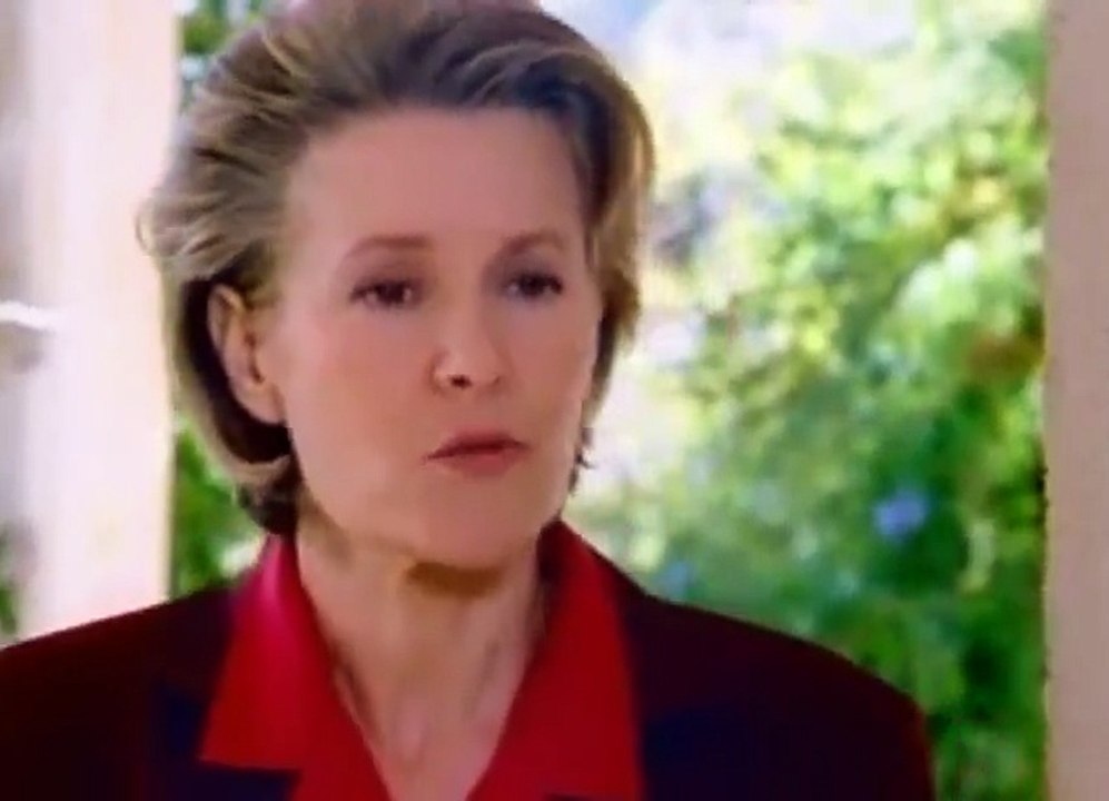 Sous le Soleil De Saint Tropez  S4E37 FRENCH FRENCH   Part 03