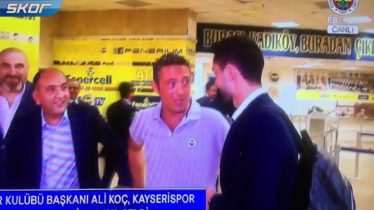 Ali Koç, Hasan Ali Kaldırım’a moral veriyor