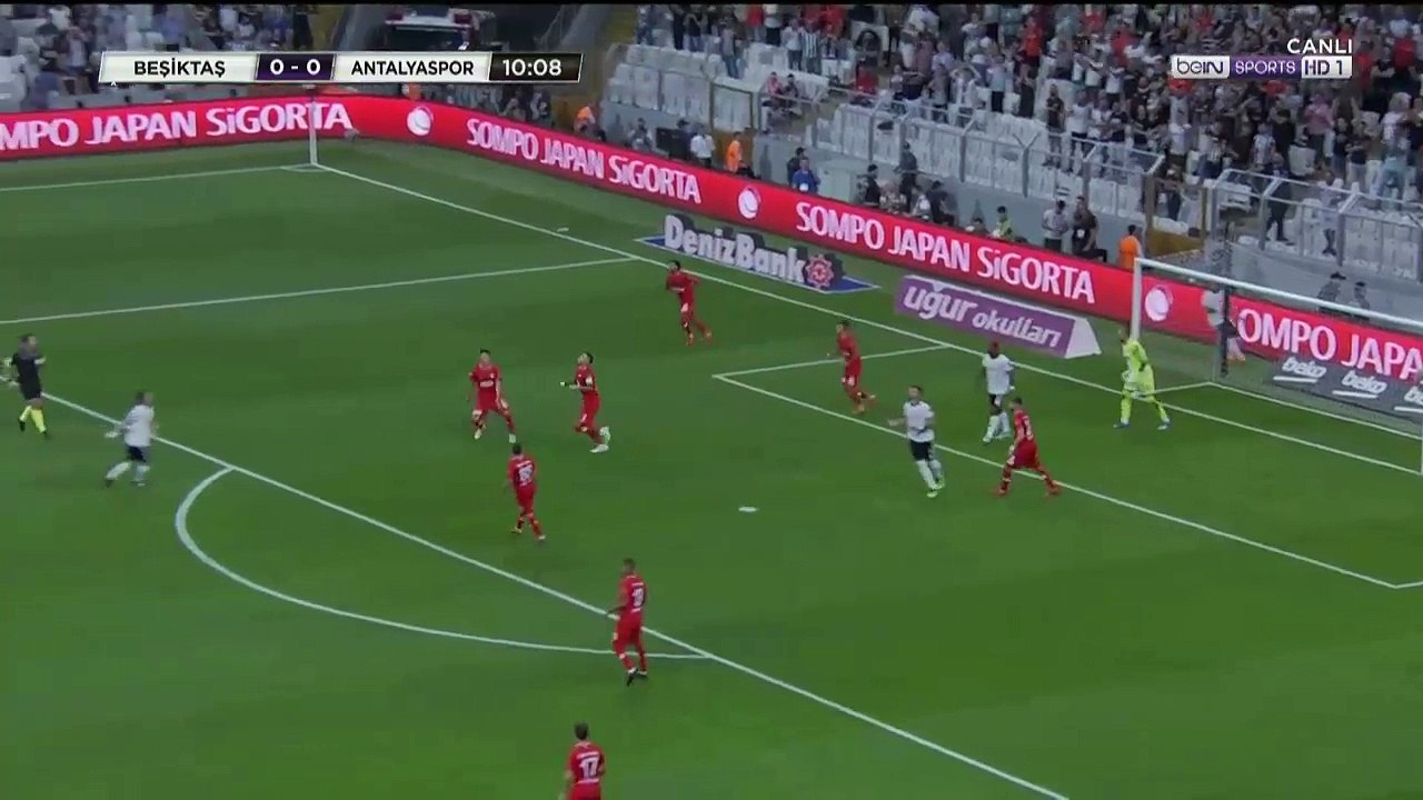 9 negredo santrafor (striker)