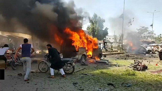 شاهد: قتيل وجرحى بانفجار سيارة مفخخة في أعزاز شمال سوريا