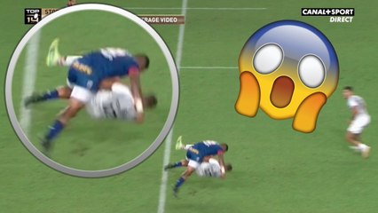 L'énorme tampon de Alaska Taufa sur Romain Ntamack