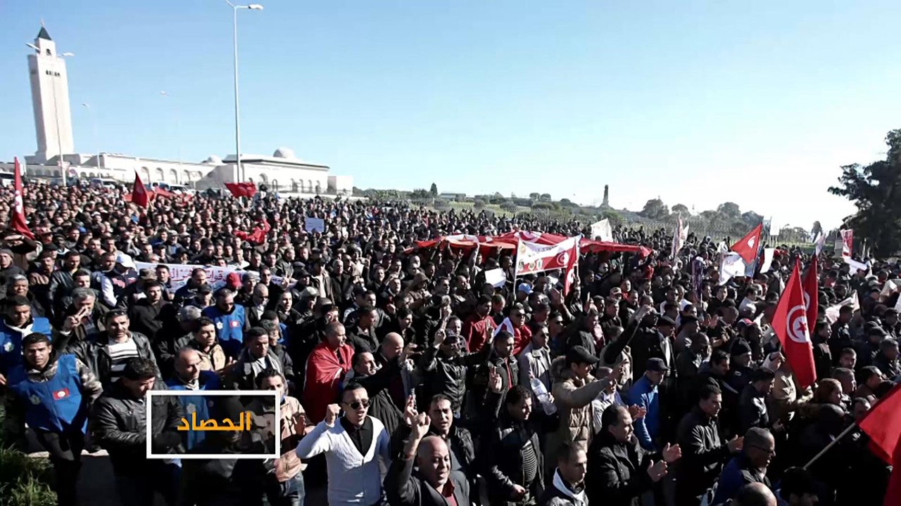 تونس.. جدل بشأن أهداف حرب يوسف الشاهد على الفساد