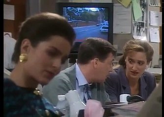 Drop The Dead Donkey S01 E10