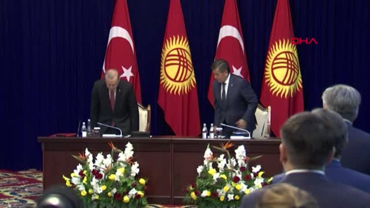 Cumhurbaşkanı Erdoğan, Kırgızistan'da Mevkidaşı Ceenbekov ile Ortak Basın Toplantısında Konuştu 1