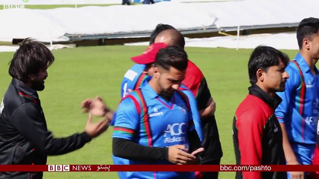افغان الراونډر محمد نبي سره مرکهایرلینډ سره د افغانستان نننۍ لوبه د افغان کرکټ ټیم سلمه لوبه ده. افغانستان د یو ورځینو لوبو مقام یا statusترلاسه کولو وروسته