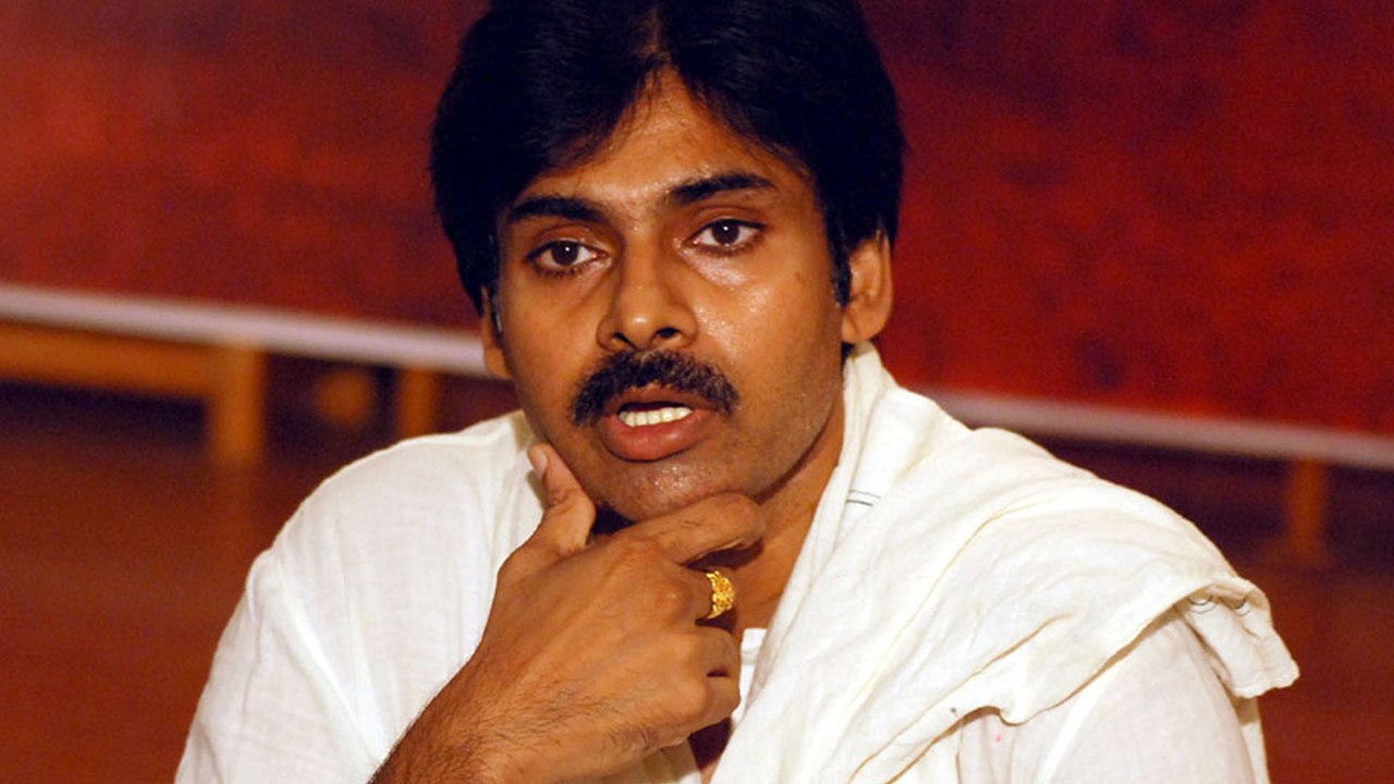 Pawan Kalyan's Birthday Special : First Love Story Of Pawan Kalyan