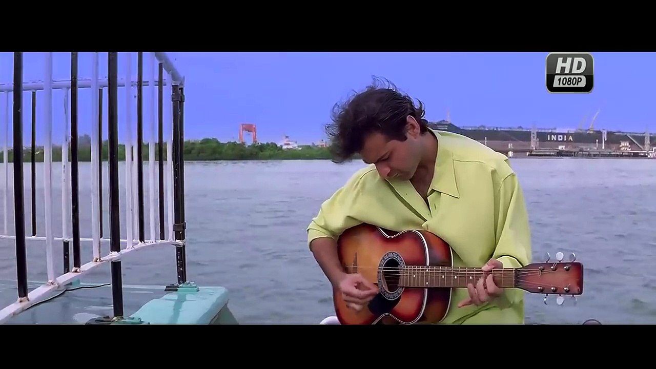 Pehli Pehli Baar Mohabbat Ki Hai - SIrf Tum (1999) Full Video Song  HD