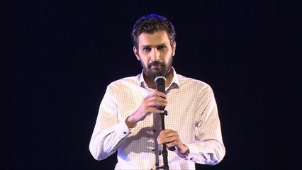 فلسطيني يستخدم الكوميديا الساخرة لانتقاد الواقع