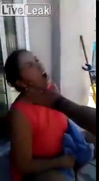 Arrachage de dent à la pince - dentiste mexicain