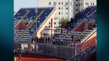 Report Tv-Incidente në ndeshjen Kukësi-Tirana, tifozët bardheblu përplasen me njëri-tjetrin