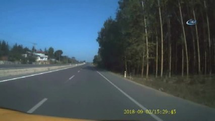 Sakarya'daki Feci Kazada Motosikletliler Ölüme Böyle Git