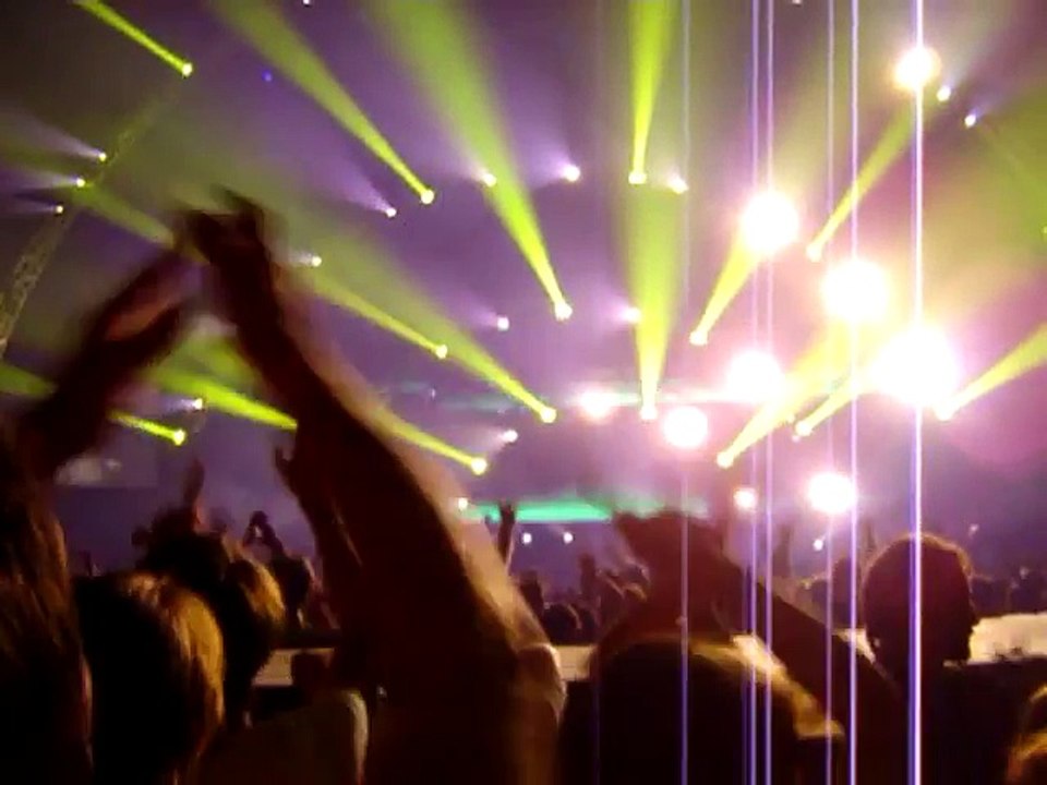 Thunderlight Whisper (1.09.2018, Rosebowl Stadium, Los Angeles)