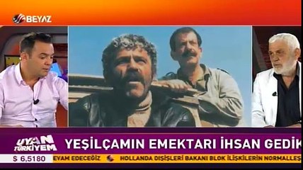 Tahir Sarıkaya, canlı yayında kendini dövdürdü