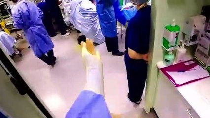 Surgeons At The Edge Of Life S01E01 P1