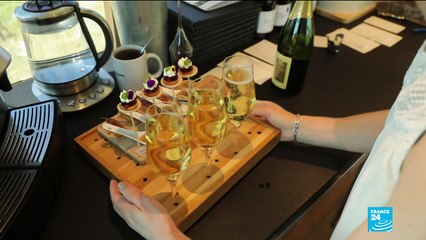 En route avec le bus gastronomique qui sillonne les vallées auvergnates