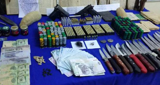 İnsanların Dini Duygularını Sömürdüğü Gerekçesiyle Gözaltına Alınan İmamın Evinden Cephanelik Çıktı