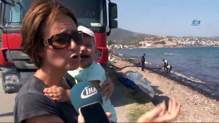 Foça’da Denizdeki Akaryakıtı Temizleme Çalışmaları Devam Ediyor