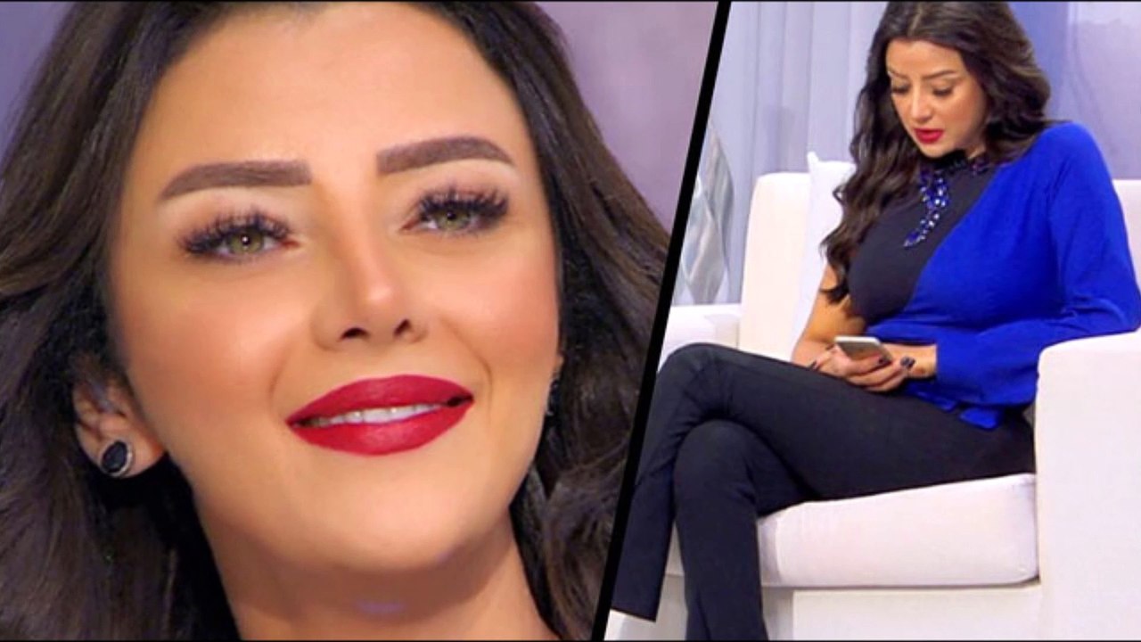 قصة رضوى الشربيني التي تبنت نظرية "البلوك" فاستفزت الرجال!