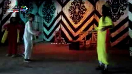 كاريكاتير عن استعدادات المدارس وعروض مسرحية عن مساوئ النت بمعرضين بتعليم كفر الشيخ