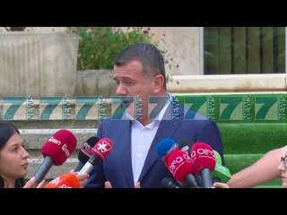 SOCIALISTET MBLEDHIN KRYESINE - News, Lajme - Kanali 7