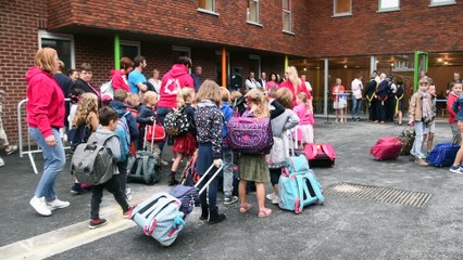 Inauguration de l'école des Charmilles à Thy-le-Château