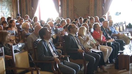 Cam Tarihinin Duayenleri İstanbul Üniversitesi-Cerrahpaşa'da Buluştu