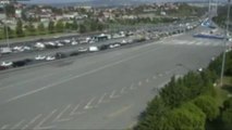 Fatih Sultan Mehmet Köprüsü Üzerinde İntihar Girişimi Nedeniyle Bölgede Trafik Yoğunluğu Oluştu