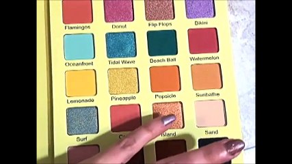 Violet Voss - Flamingo Eye Shadow Palette + Swatches