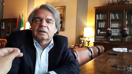 Entretien avec Renato Brunetta (Fi): "Le premiere ministre Conte annonce le déficit à 1%, ce "chiffre magique" suffirait à calmer les marchés
