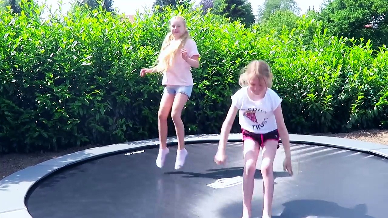 10 ARTEN VON TRAMPOLIN SPIELEN bei Langeweile #BFF MaVie