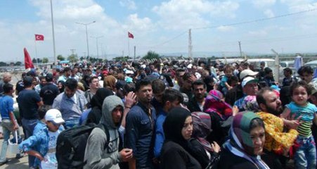 İYİ Partili Ümit Özdağ'dan Suriyeliler İçin Dikkat Çeken Çıkış: Gidenler Geri Alınmasınlar