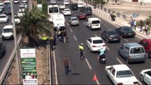 İzmir’de Minibüsün Çarptığı Motosiklet Sürücüsü Hayatını Kaybetti