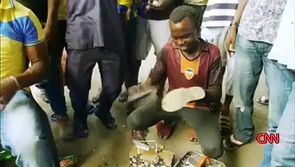 Anthony Bourdain S10E03 p1