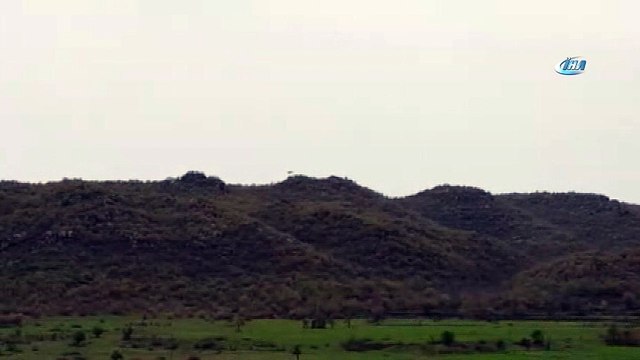 Diyarbakır’ın Lice ve Hazro ilçelerine bağlı 6 köyde sabah saatlerinde sokağa çıkma yasağı ilan edilmesiyle birlikte başlatılan ve 2 teröristin etkisiz hale getirildiği operasyon genişletildi. Operasyon kapsamına alınan Lice ve Hani ilçe