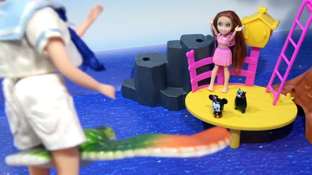 【手作り船♩】リカちゃんがプールのボートを手作り工作して水遊び♩ドラえもんのバスボールも開封するよ♩たまごMammy