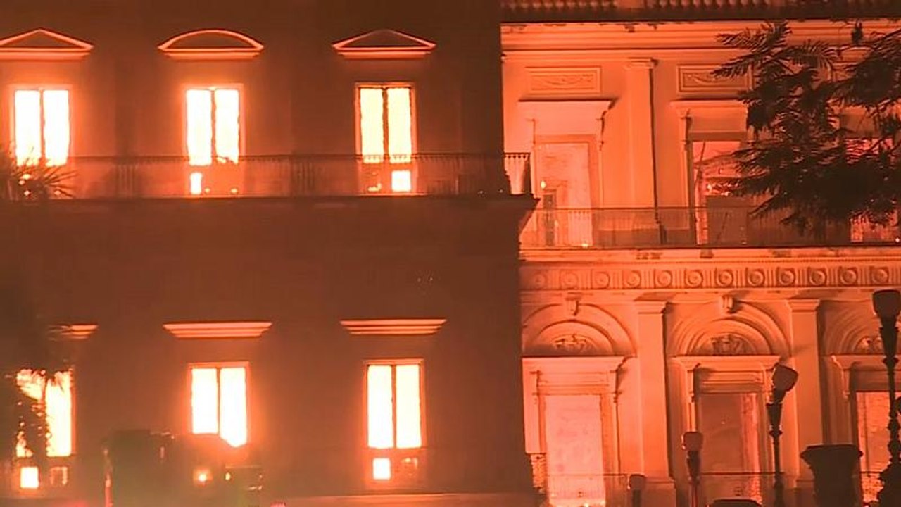 Nationalmuseum in Rio abgebrannt