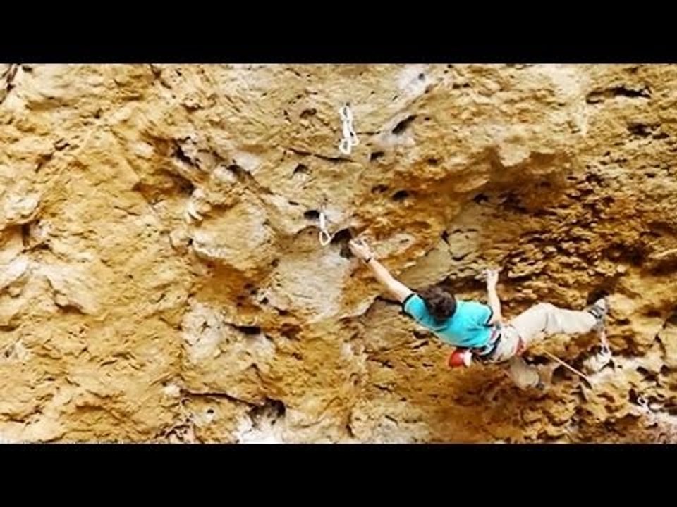 Stefano Ghisolfi Sends Grandi Gesti, 9A/5.14D | EpicTV Climbing Daily, Ep. 203