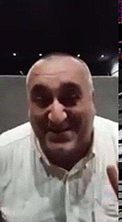 Анекдот про семью уродов