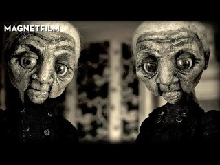 The twin girls of Sunset Street | A Short Film by Marc Riba & Anna Solanas