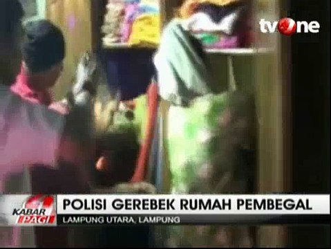 Polisi Gerebek Rumah Pembegal di Lampung Utara