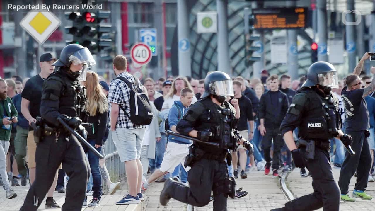 Far-right, anti-fascist protests end peacefully in German city